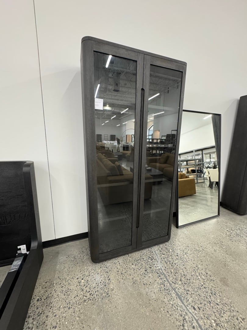 Bora 45” W Glass Cabinet